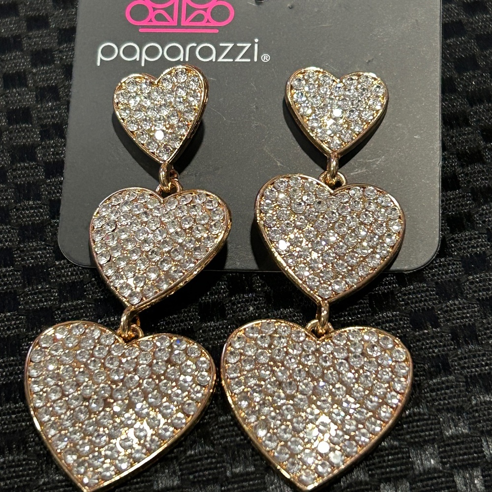 Paparazzi Gold Bling Triple Heart Earrings